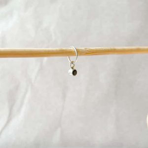 Hanger oorring geboortesteen verborgen inclusie